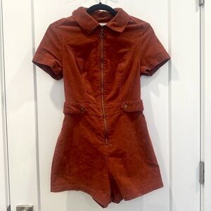 UO Tyson Short Sleeve Corduroy Playsuit In Burnt Orange Brown Size Small Romper